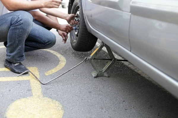 Tire Change Tire Change