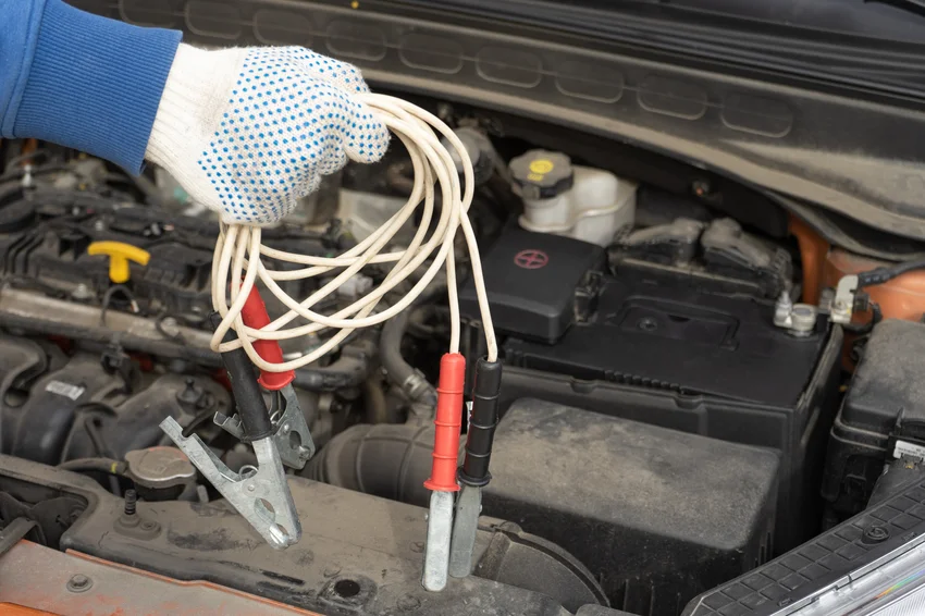 How Jump-start Services Can Save You From Roadside Struggles Memphis TN How Jump-start Services Can Save You From Roadside Struggles Memphis TN
